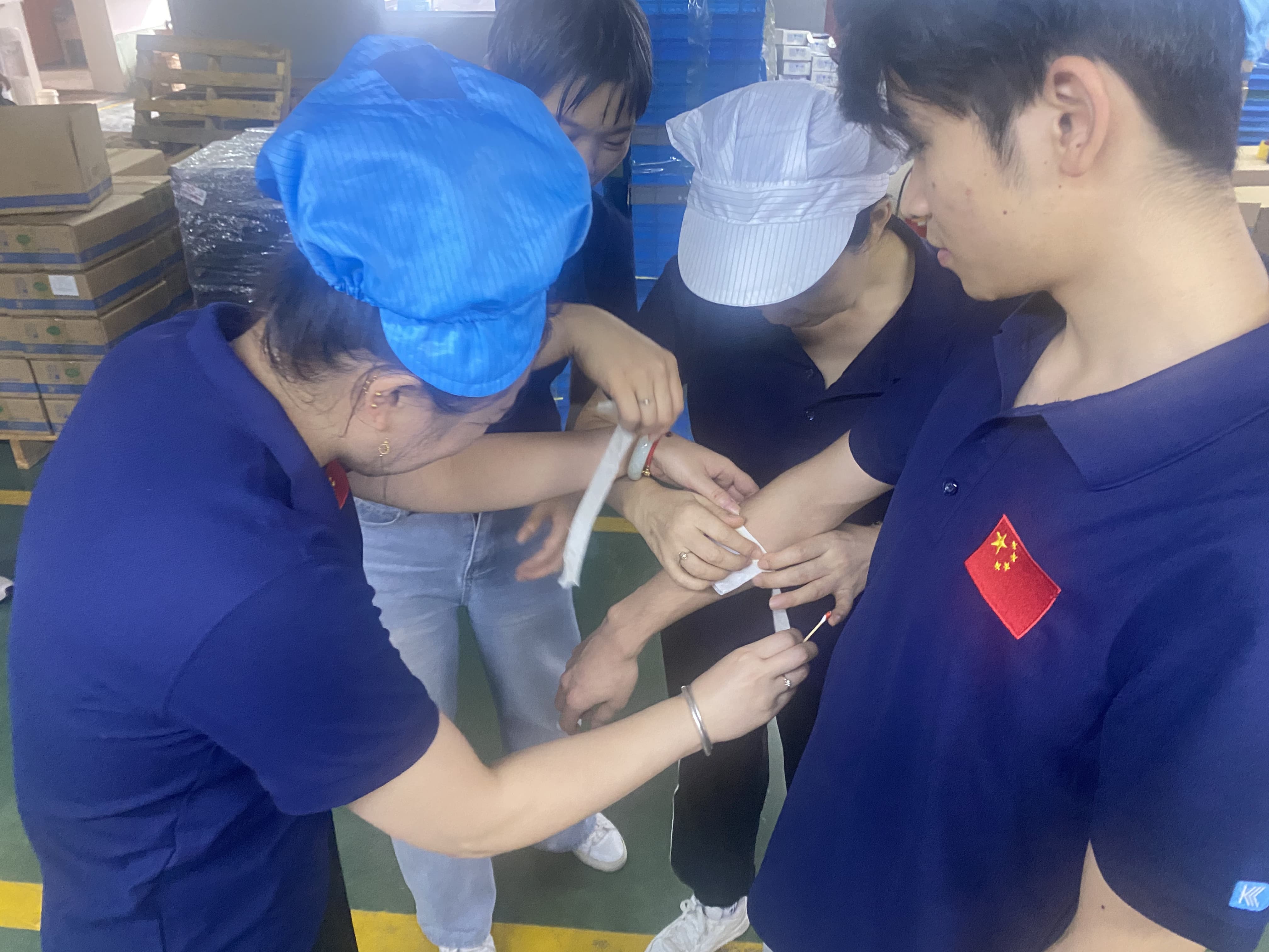 1759108744379540.jpg 傷員救助模擬.jpg